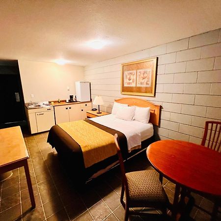 Armstrong Inn Екстер'єр фото